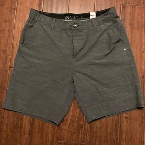 Vuori Maldives shorts 32 waist